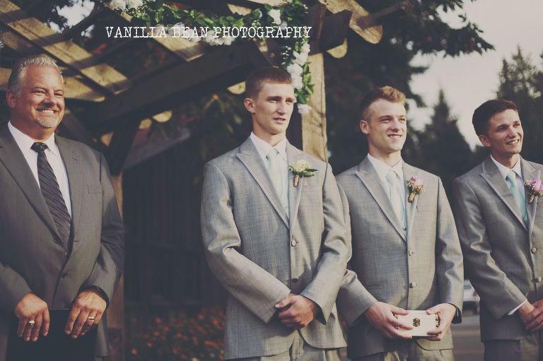 Vanilla Bean Photography Tasha and Tyler Enumclaw Wedding photographer (34)